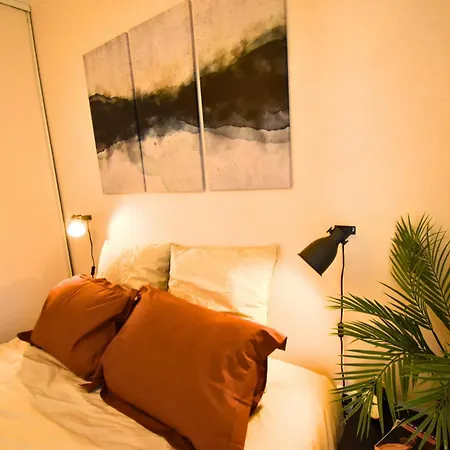Oasis Spa Bath Et Jardin Parisien Aubervilliers Extérieur photo